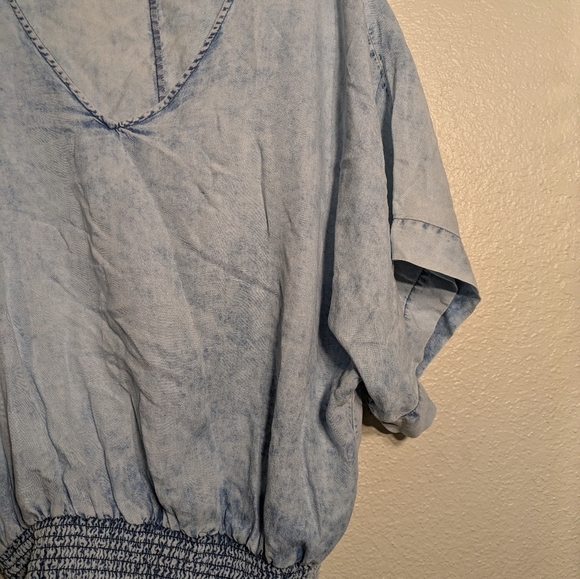 Marc New York Blue Flutter Sleeve Blouse Size Medium Pre-owned - Picture 3 of 7